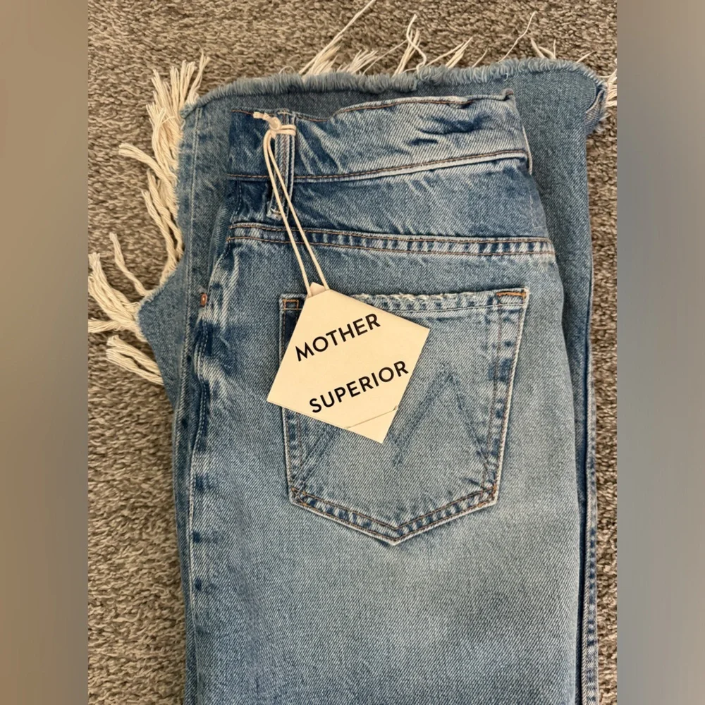 NWT MOTHER The Ditcher Maxi Super Fray in Ain’t My First Rodeo - Size 25 - Picture 4 of 5
